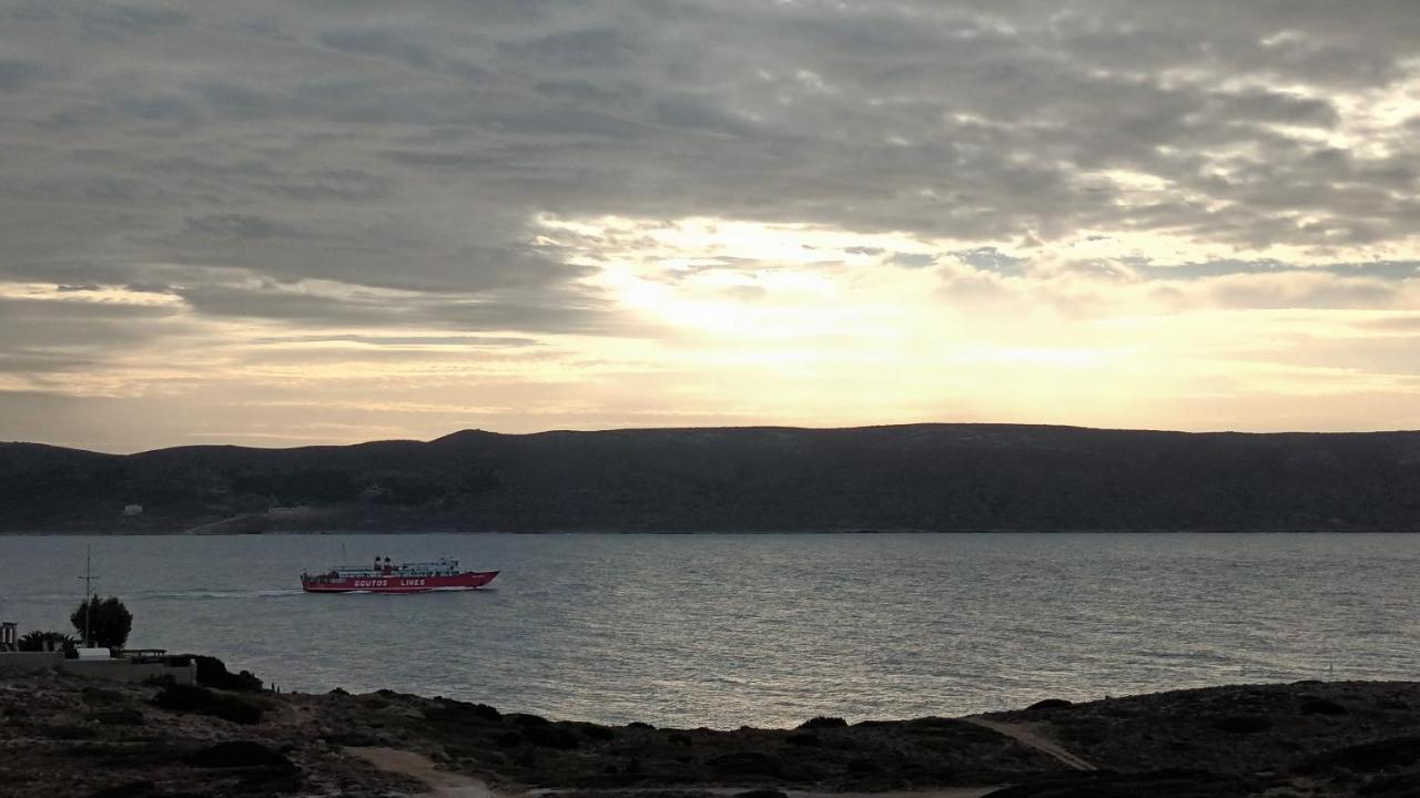 Big Blue Villa Sounion Bagian luar foto