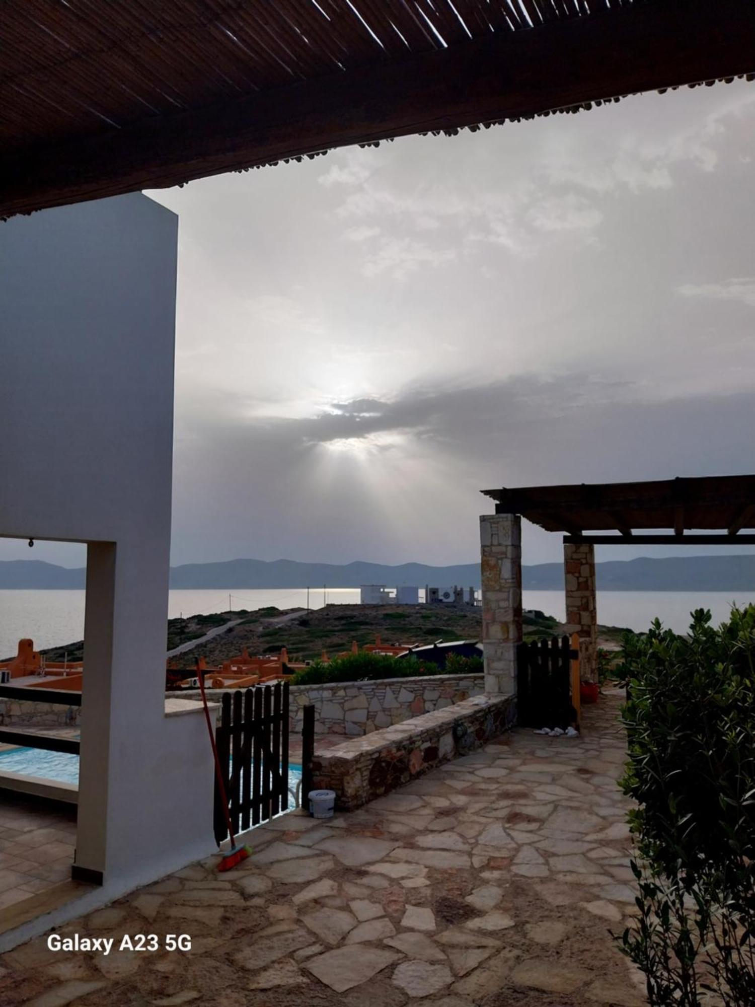 Big Blue Villa Sounion Bagian luar foto